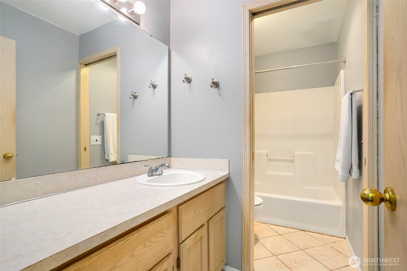 5136 Browns Point Boulevard #C, Tacoma, WA 98422