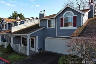 10513 SE 250th Place #F104, Kent, WA 98030