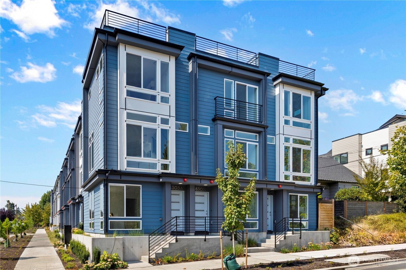 8303 C 12th Avenue NW, Seattle, WA 98117