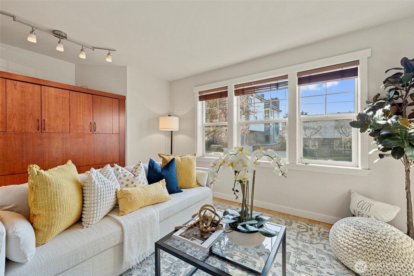 506 NE 73rd Street #1A, Seattle, WA 98115