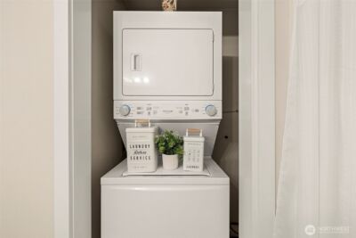 506 NE 73rd Street #1A, Seattle, WA 98115 - Photo 21