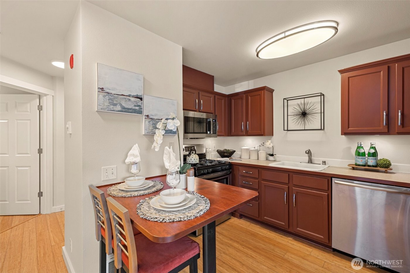 506 NE 73rd Street #1A, Seattle, WA 98115