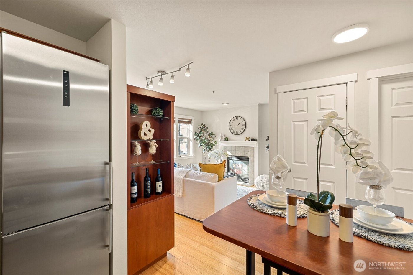 506 NE 73rd Street #1A, Seattle, WA 98115