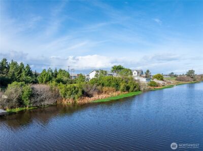 564 & 568 Point Brown Avenue NE, Ocean Shores, WA 98569 - Photo 15