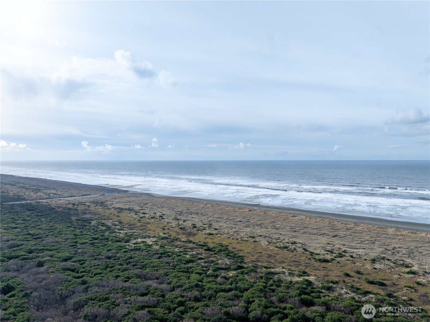 564 & 568 Point Brown Avenue NE, Ocean Shores, WA 98569