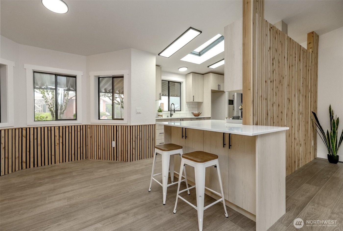 2500 S 370th Street #225, Federal Way, WA 98003