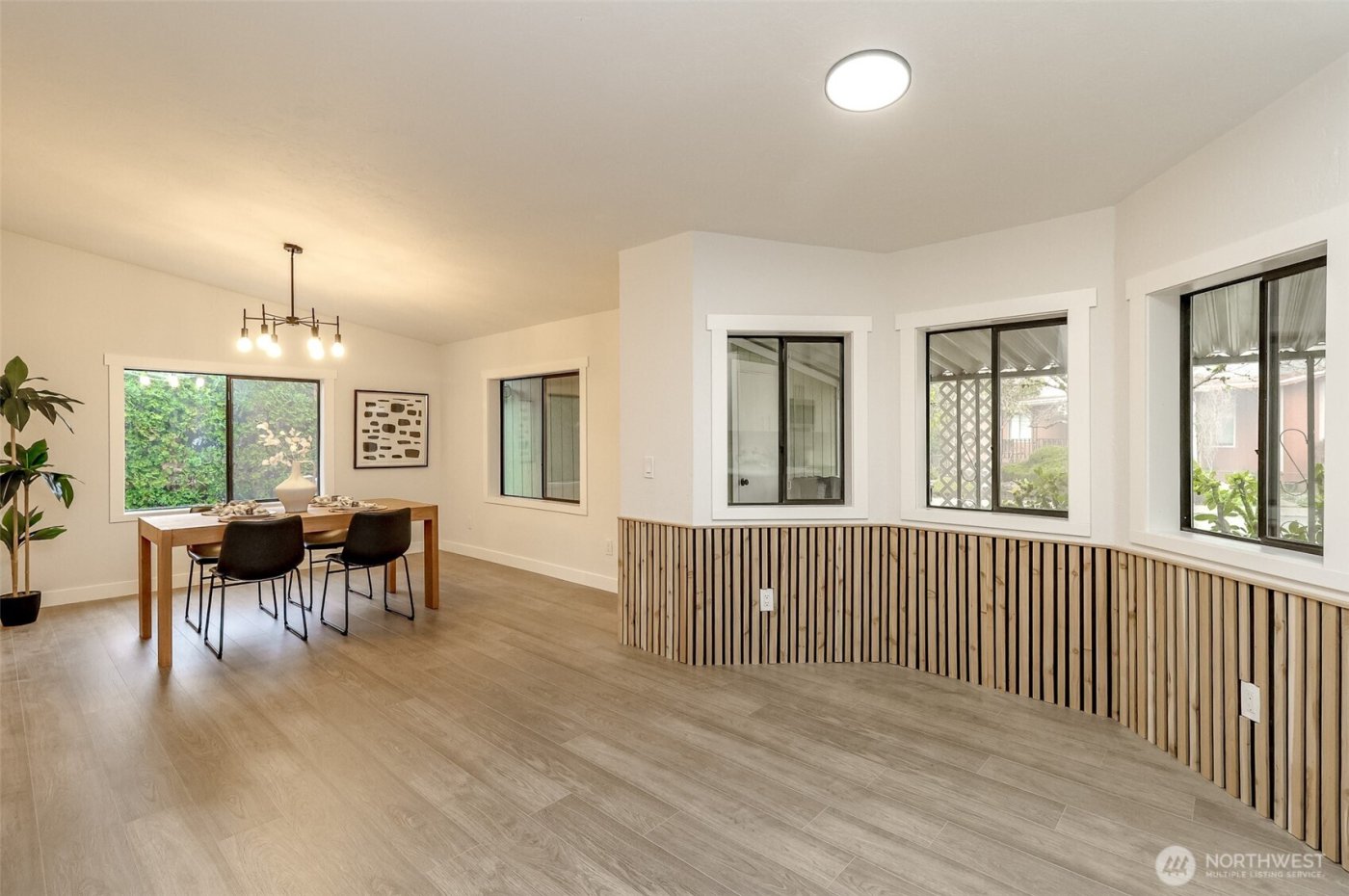 2500 S 370th Street #225, Federal Way, WA 98003