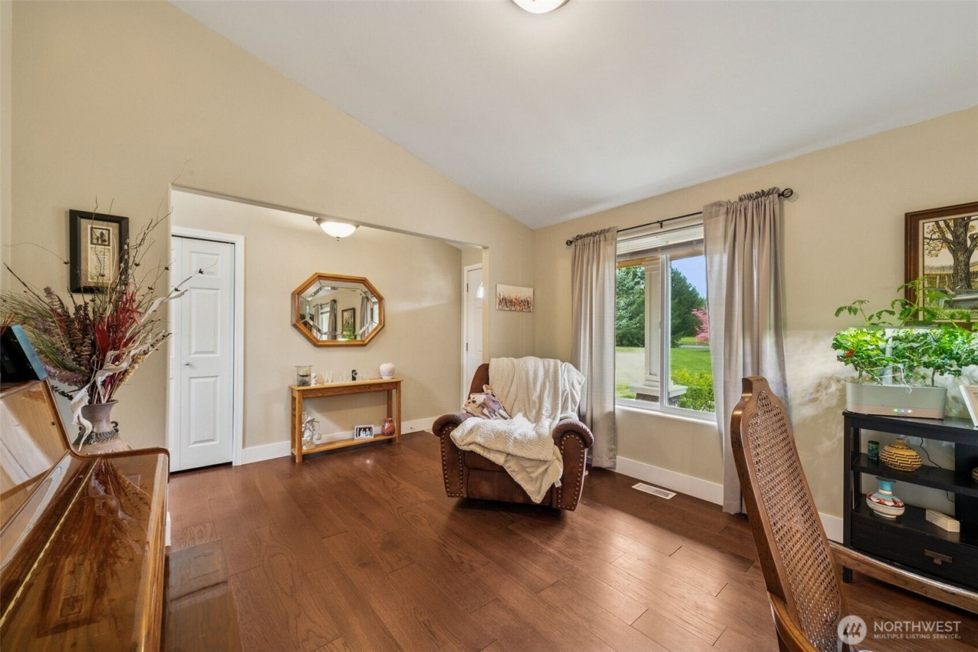 109 View Point Drive , Salkum, WA 98582