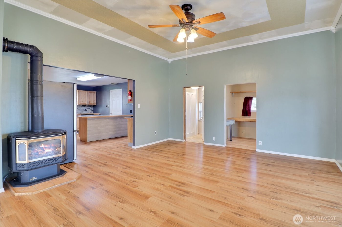 108 2nd Street SE, Rainier, WA 98576