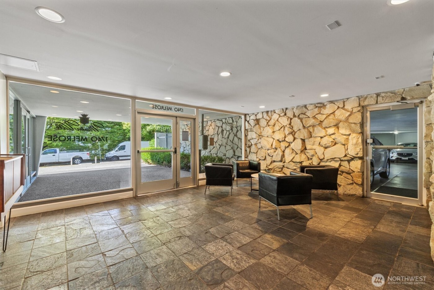 1740 Melrose Avenue #203, Seattle, WA 98122