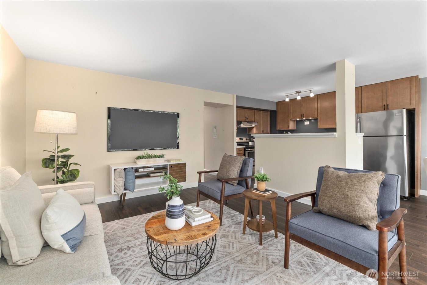 1740 Melrose Avenue #203, Seattle, WA 98122