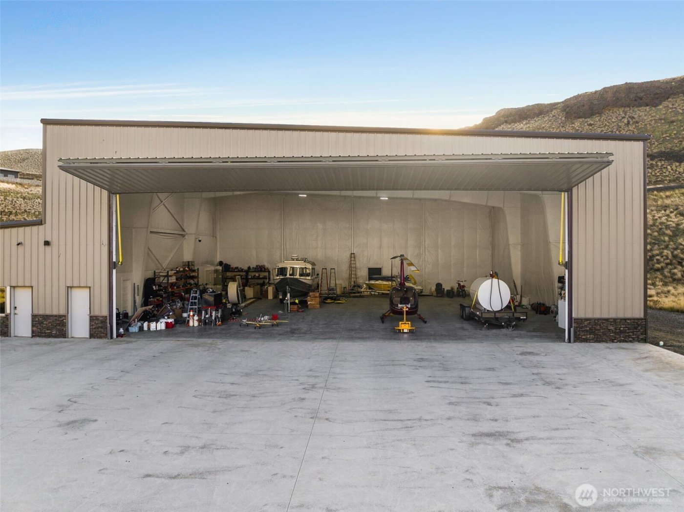 56 Spring Valley Road , Rock Island, WA 98850