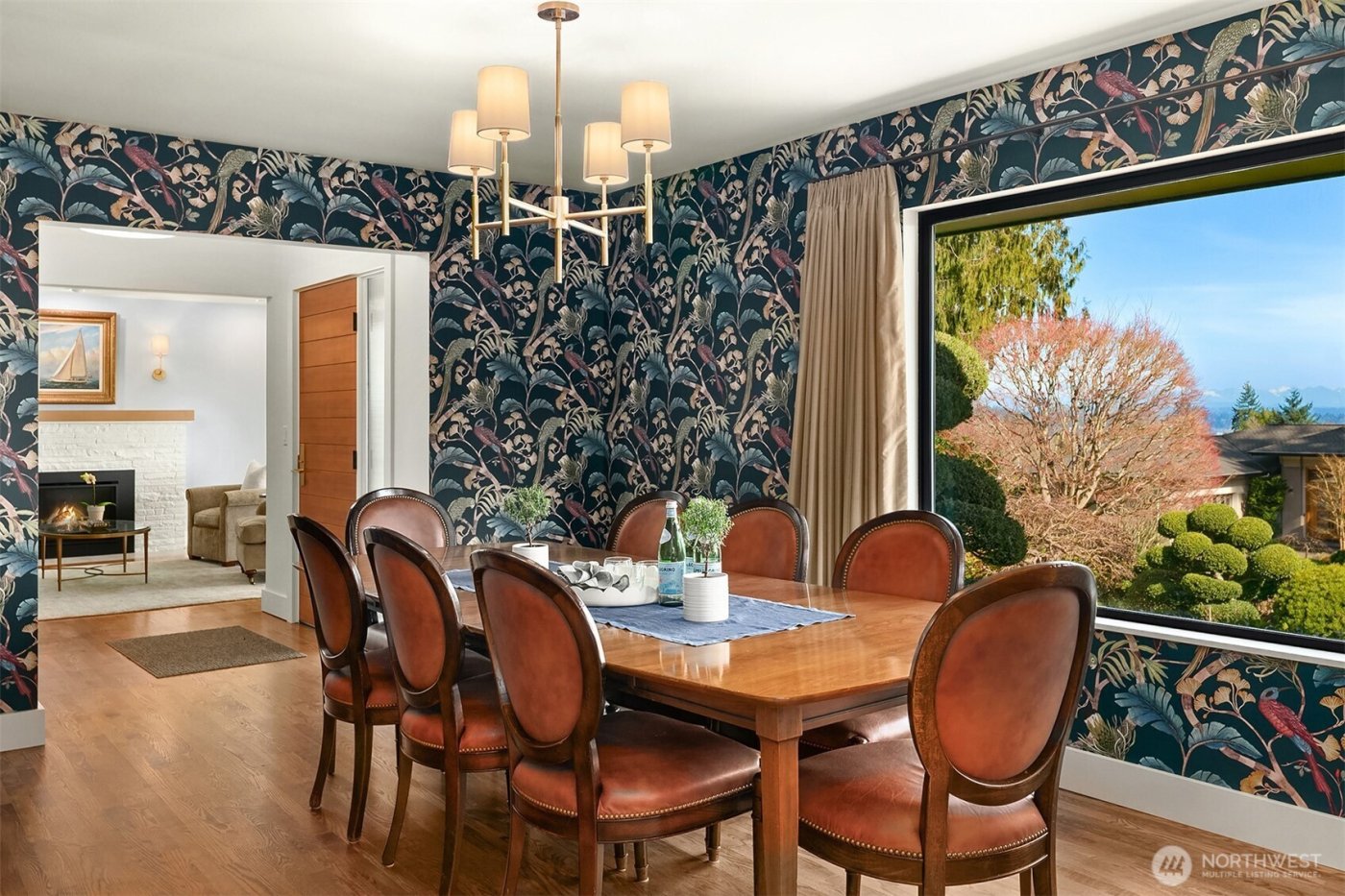 7315 51st Avenue NE, Seattle, WA 98115-6133