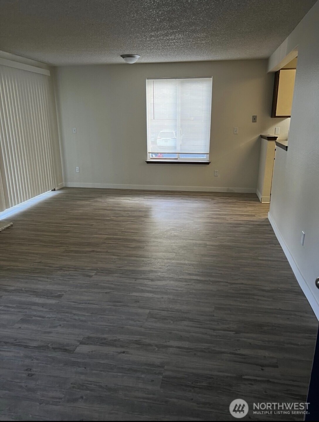 34027 1st Place S, Federal Way, WA 98003