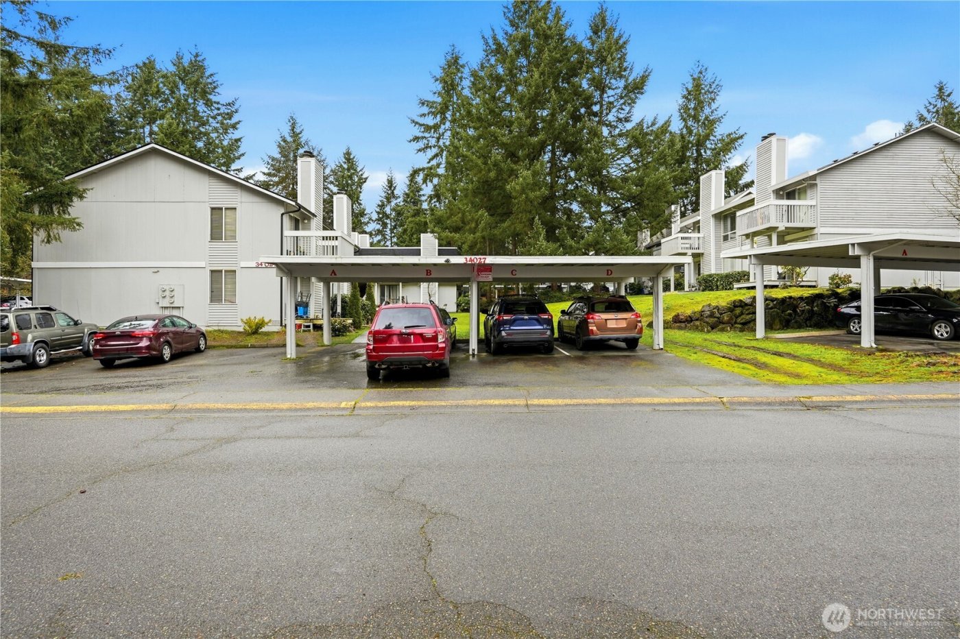 34027 1st Place S, Federal Way, WA 98003