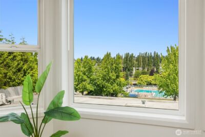 122 S State Street #207 E, Kirkland, WA 98033 - Photo 5