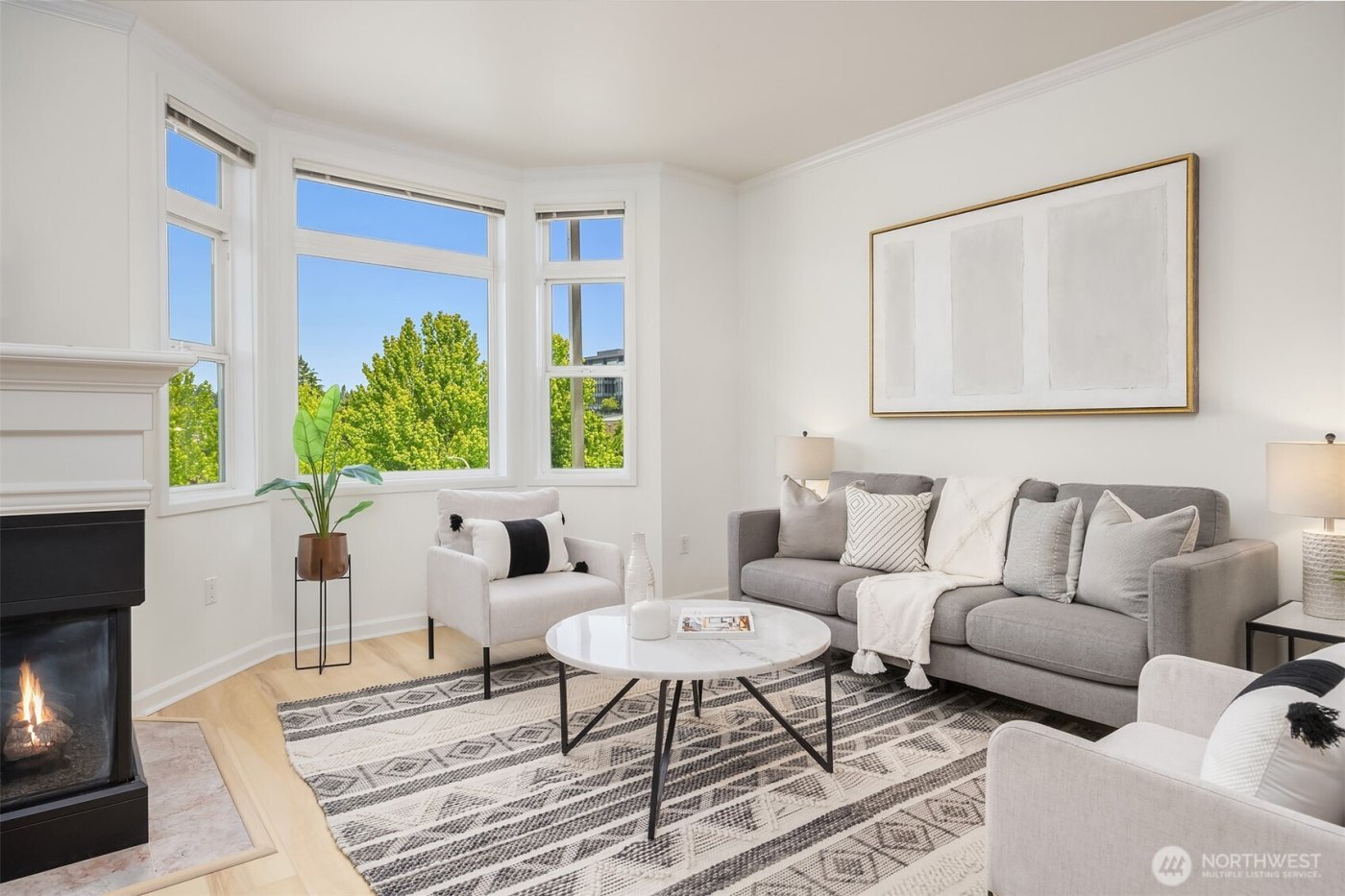 122 S State Street #207 E, Kirkland, WA 98033