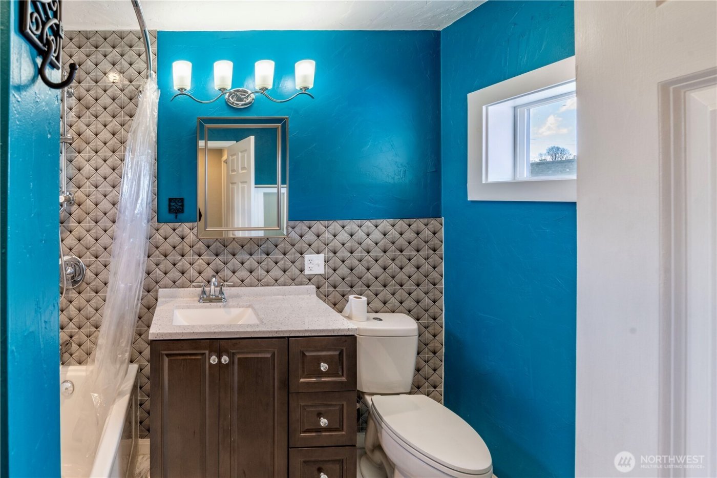 630 E 4th Street , Port Angeles, WA 98362