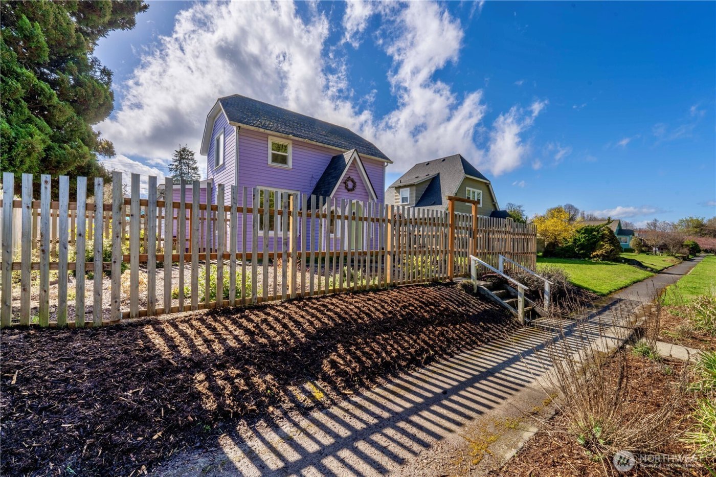 630 E 4th Street , Port Angeles, WA 98362