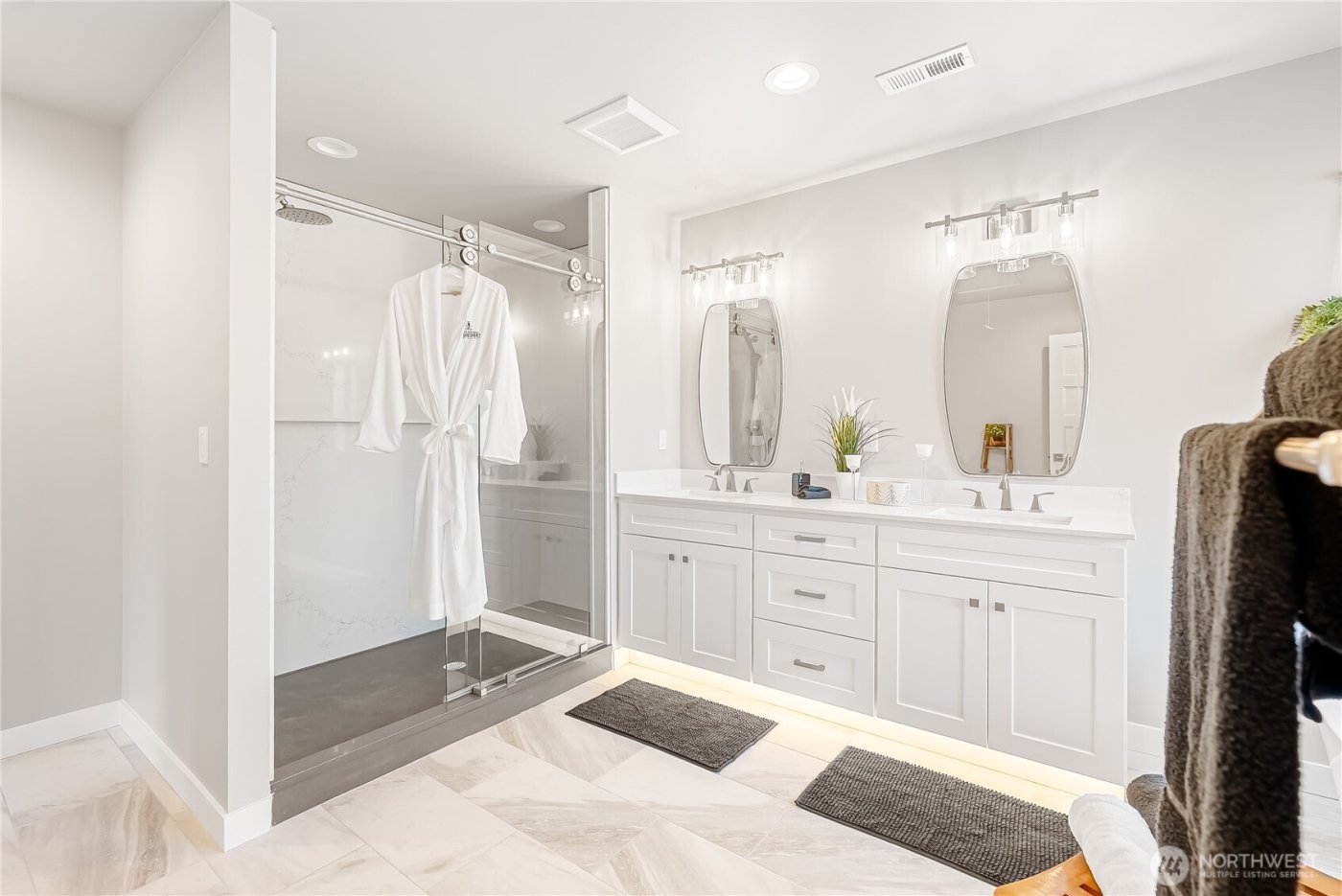 9077 Sea Mist Lane , Blaine, WA 98230