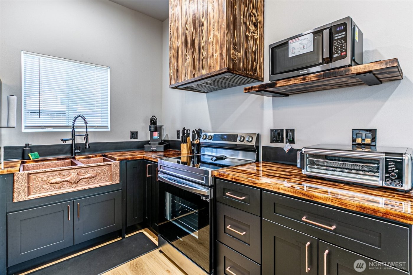 3510 S J Street , Tacoma, WA 98418