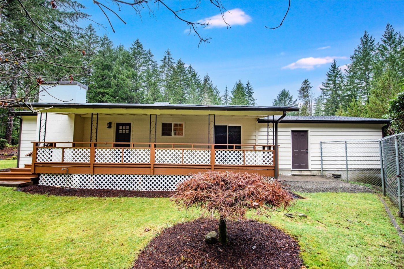 30 E Restful Road , Grapeview, WA 98546