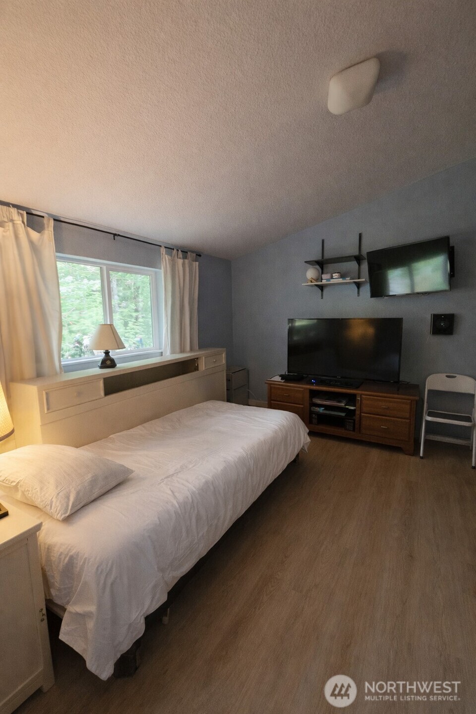 9001 Misery Point Road NW, Seabeck, WA 98380