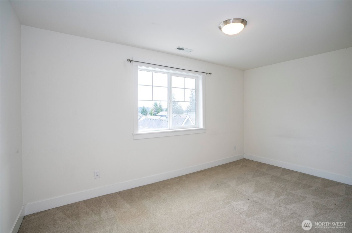 10 E Compass Lane , Allyn, WA 98524