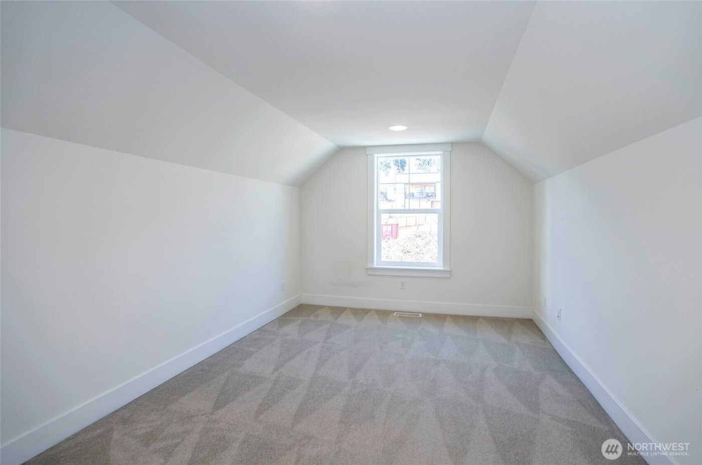 10 E Compass Lane , Allyn, WA 98524