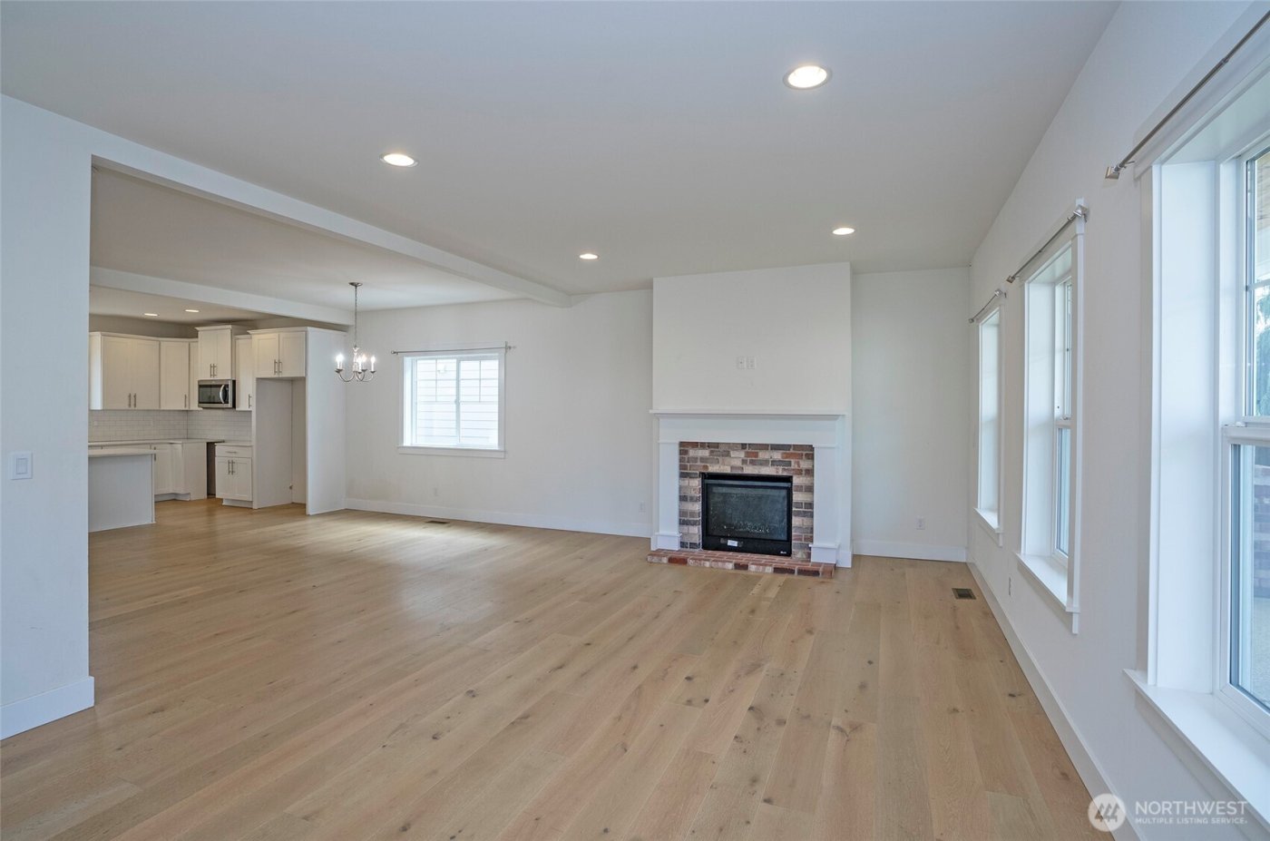 10 E Compass Lane , Allyn, WA 98524