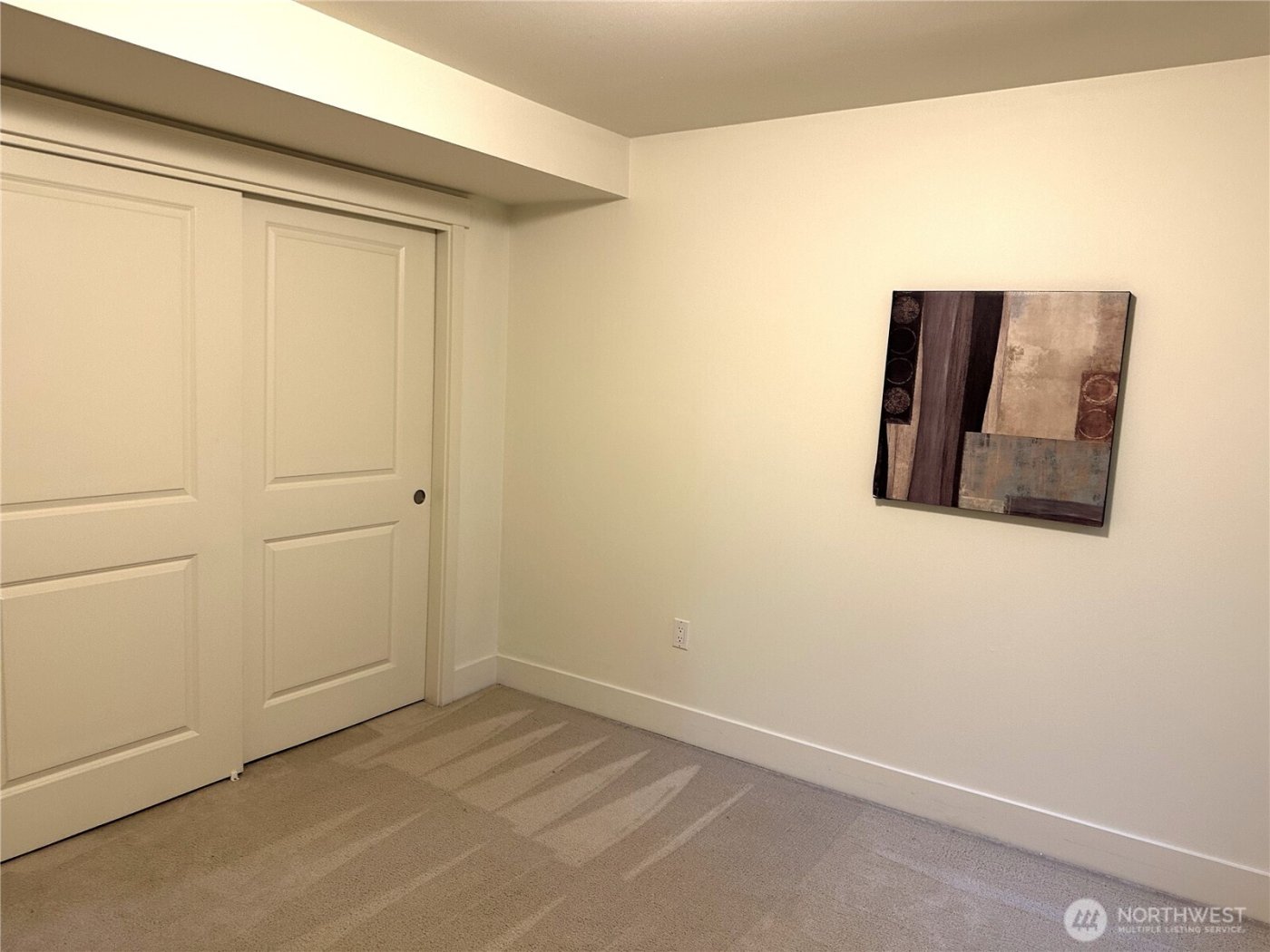 3212 SE 81st #C203, Mercer Island, WA 98040