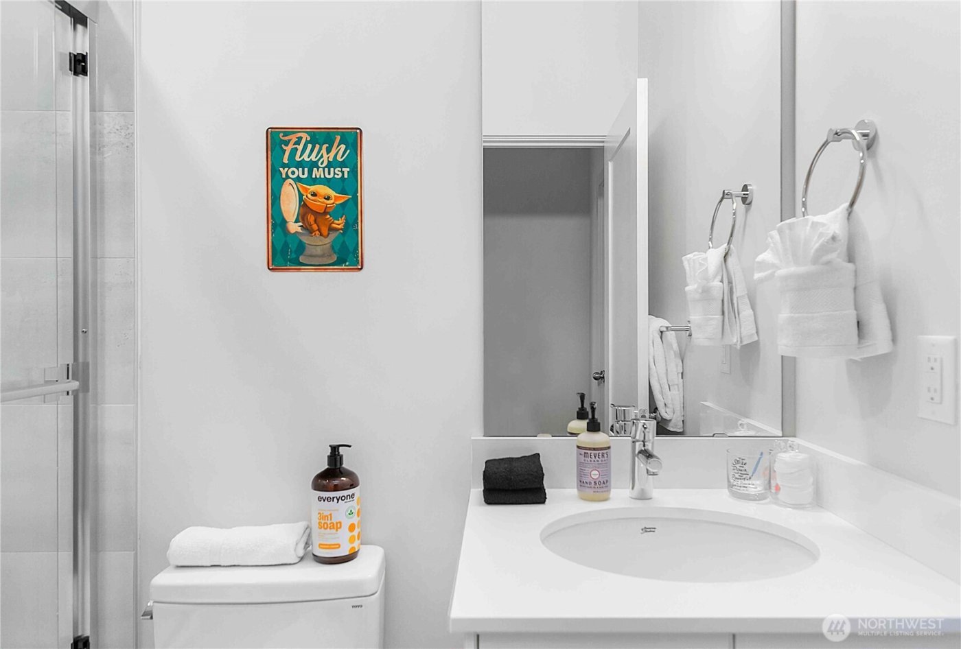 2613 3rd Avenue W, Seattle, WA 98119