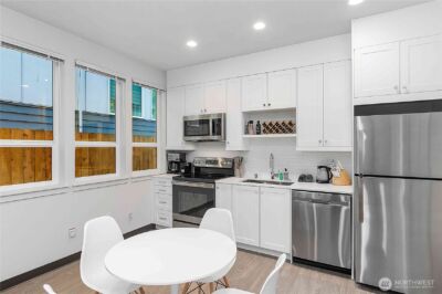 2613 3rd Avenue W, Seattle, WA 98119 - Photo 22