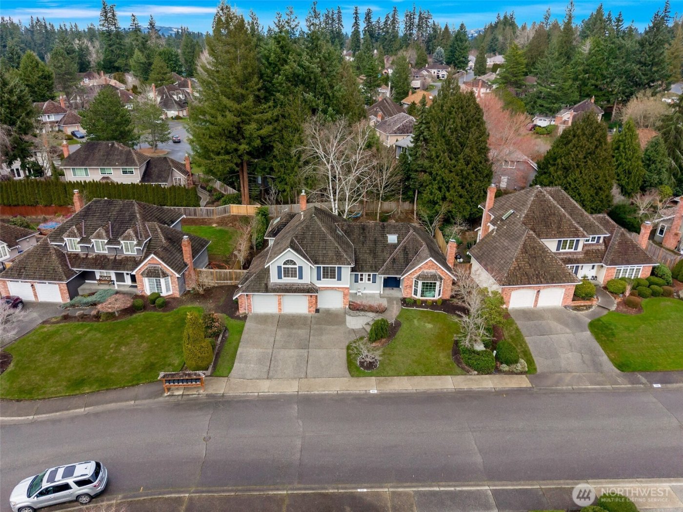 4712 241st Avenue SE, Sammamish, WA 98029