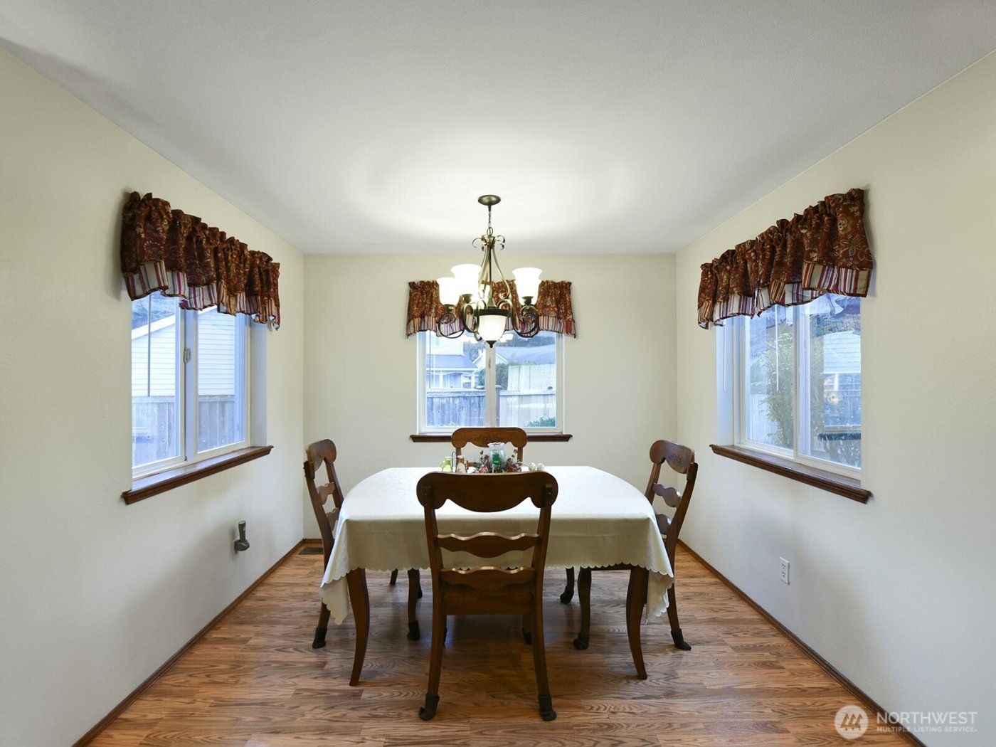 8202 48th Street Ct W, University Place, WA 98467