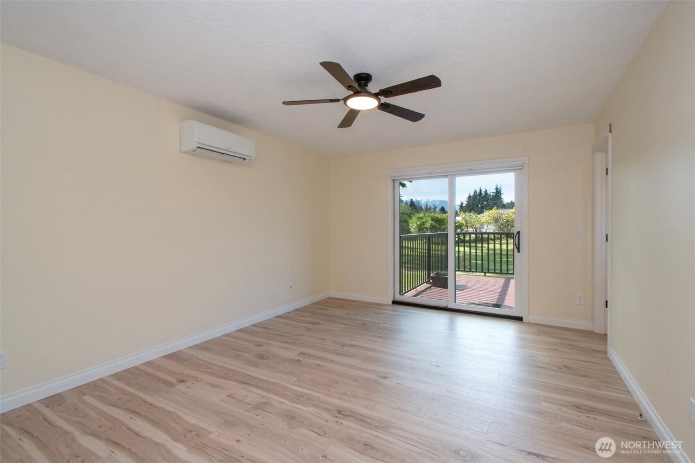 272 Grandview Drive , Sequim, WA 98382