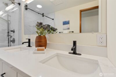 2626 E Madison Street #8, Seattle, WA 98112 - Photo 17