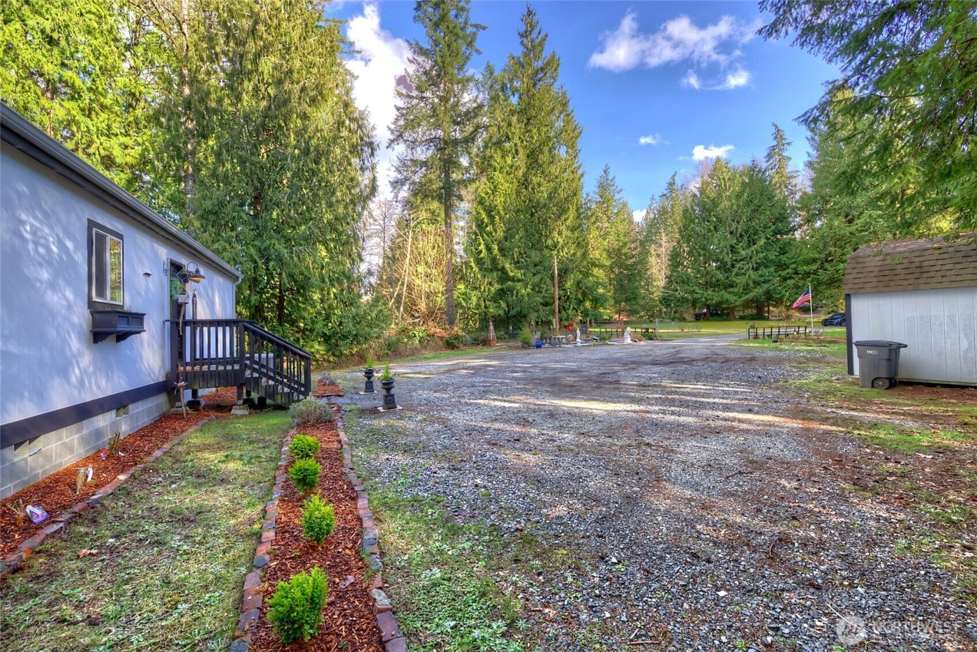 23217 State Route 9 , Lake McMurray, WA 98274