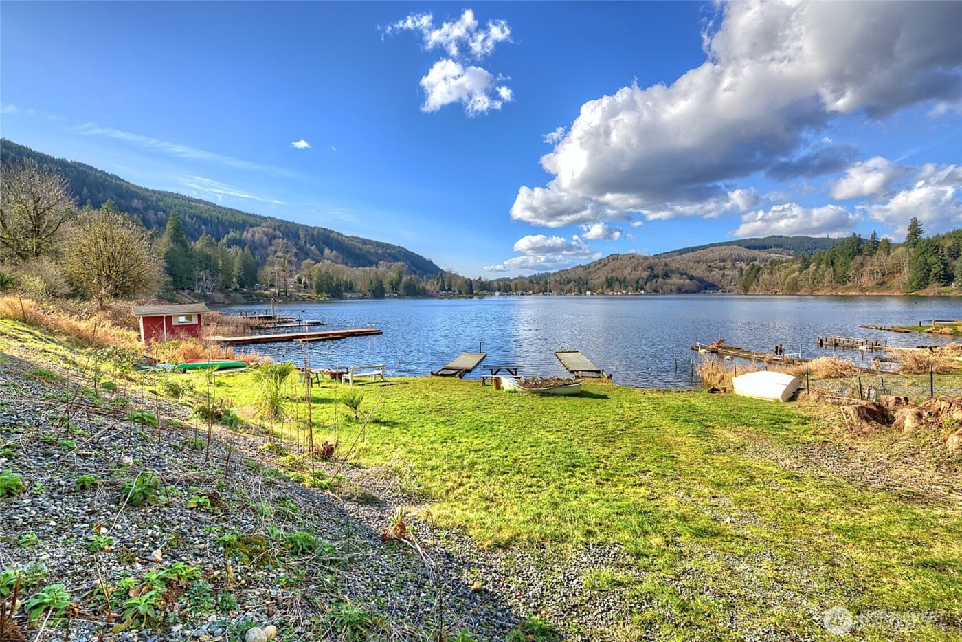 23217 State Route 9 , Lake McMurray, WA 98274