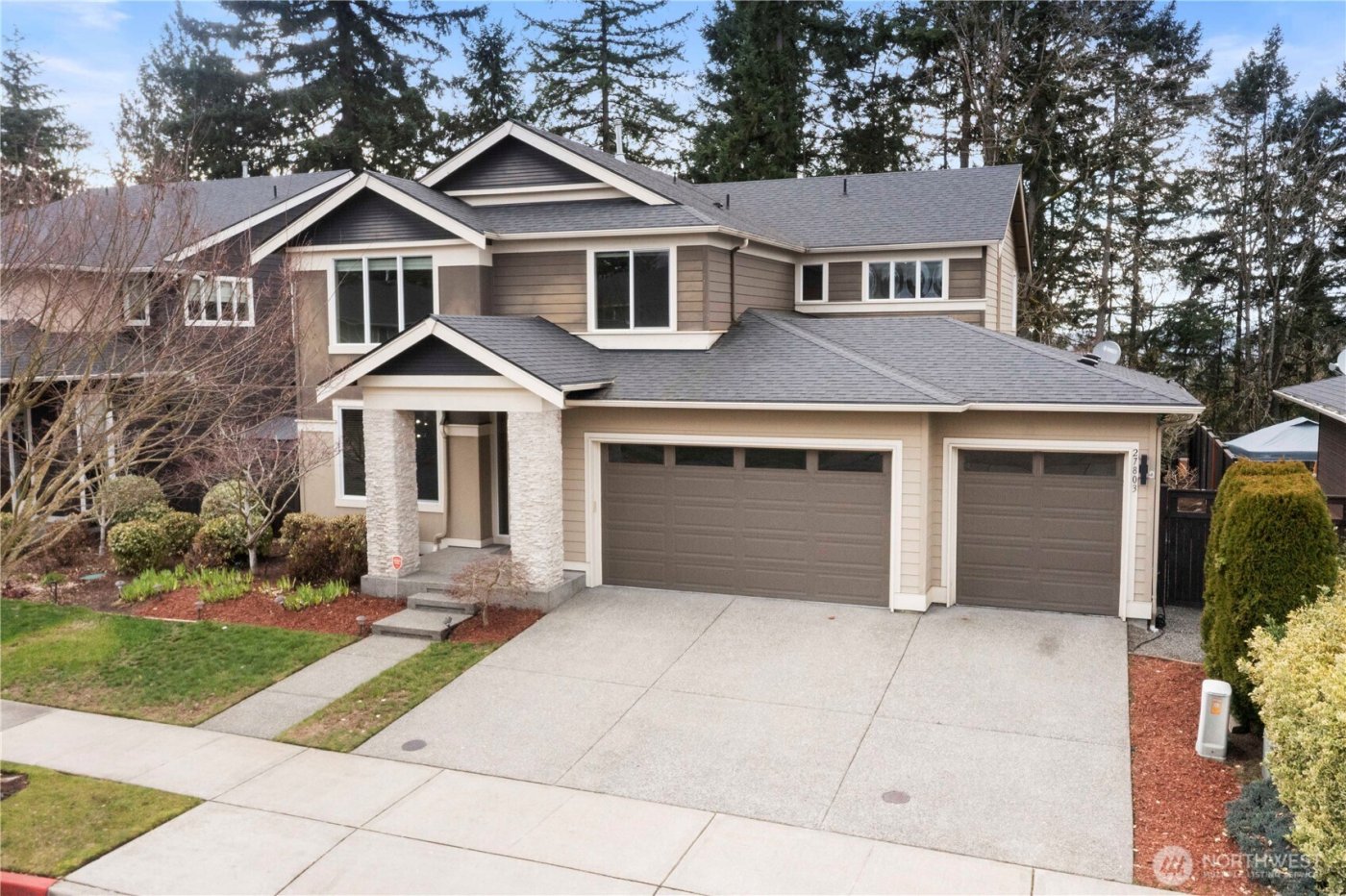 27803 105th Avenue SE, Kent, WA 98030