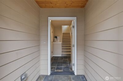 16415 48th Avenue W, Edmonds, WA 98026 - Photo 2