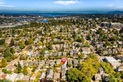 2423 3rd Avenue W, Seattle, WA 98119 - Photo 36