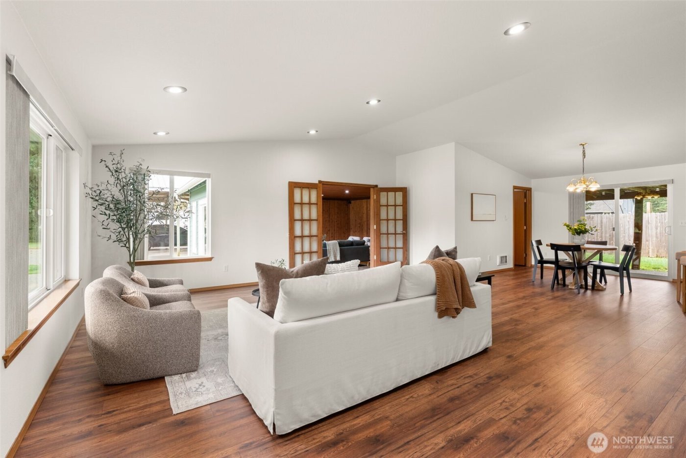 16724 Violet Prairie Road SE, Tenino, WA 98589