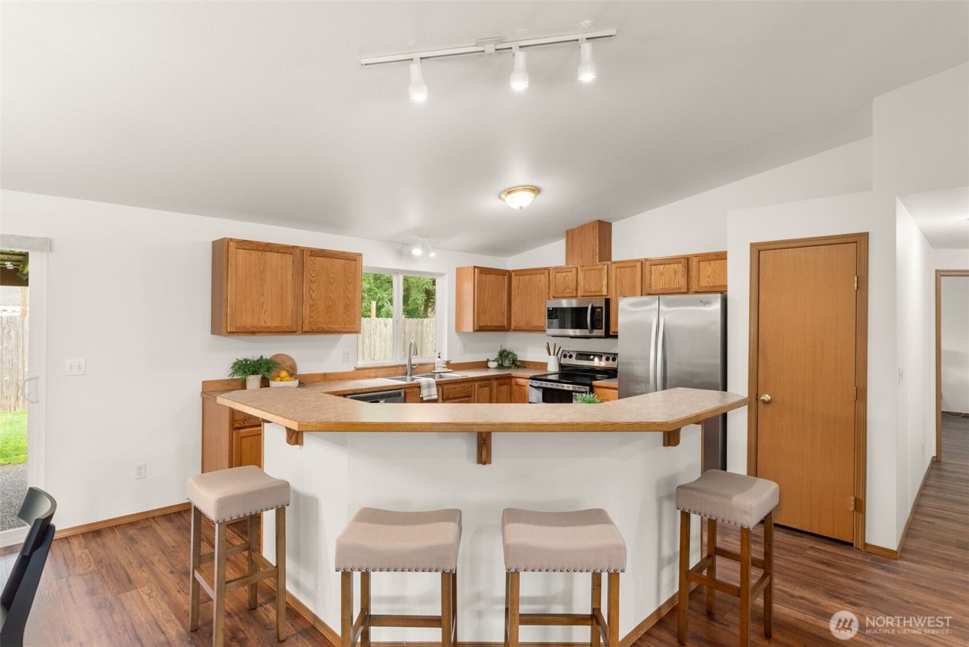 16724 Violet Prairie Road SE, Tenino, WA 98589