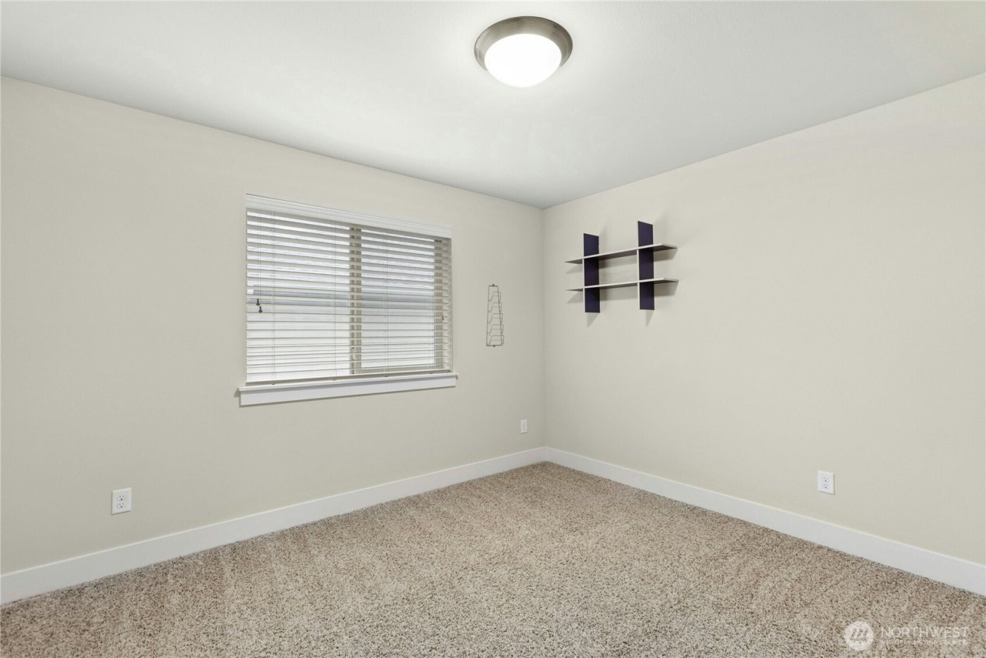 2744 NW Pine Cone Place , Issaquah, WA 98027