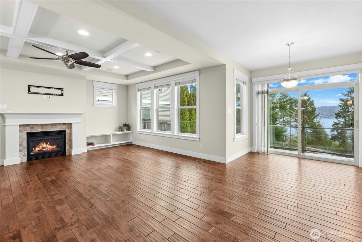 2744 NW Pine Cone Place , Issaquah, WA 98027