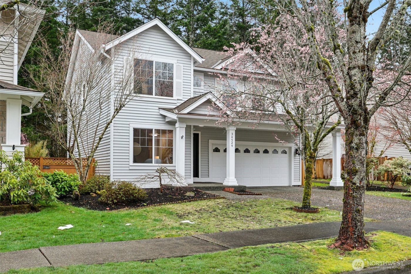 34524 SE Linden Loop , Snoqualmie, WA 98065