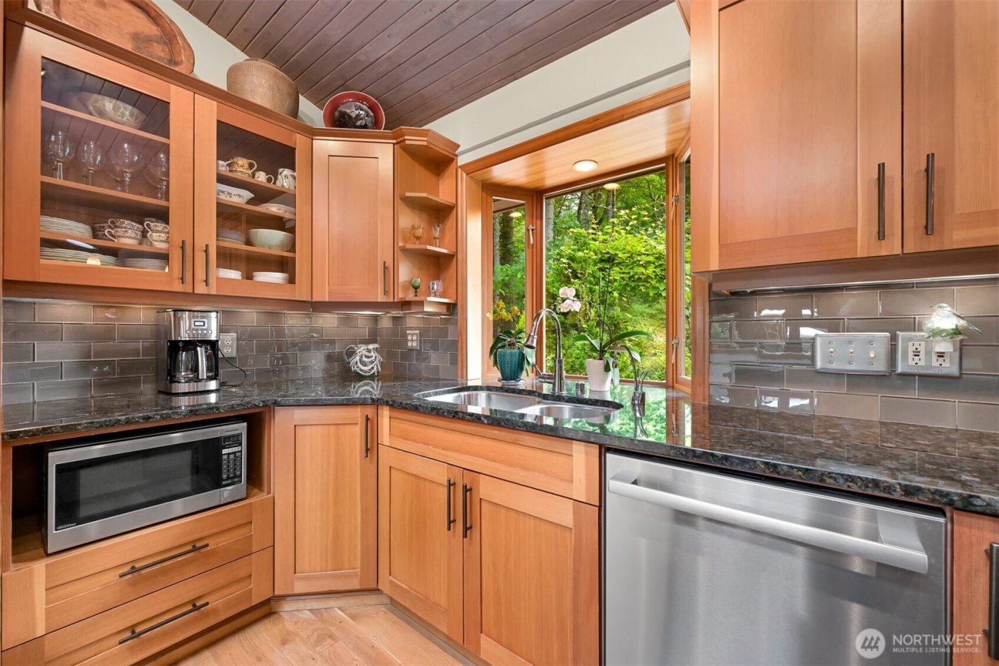 3717 Toad Lake Road , Bellingham, WA 98226