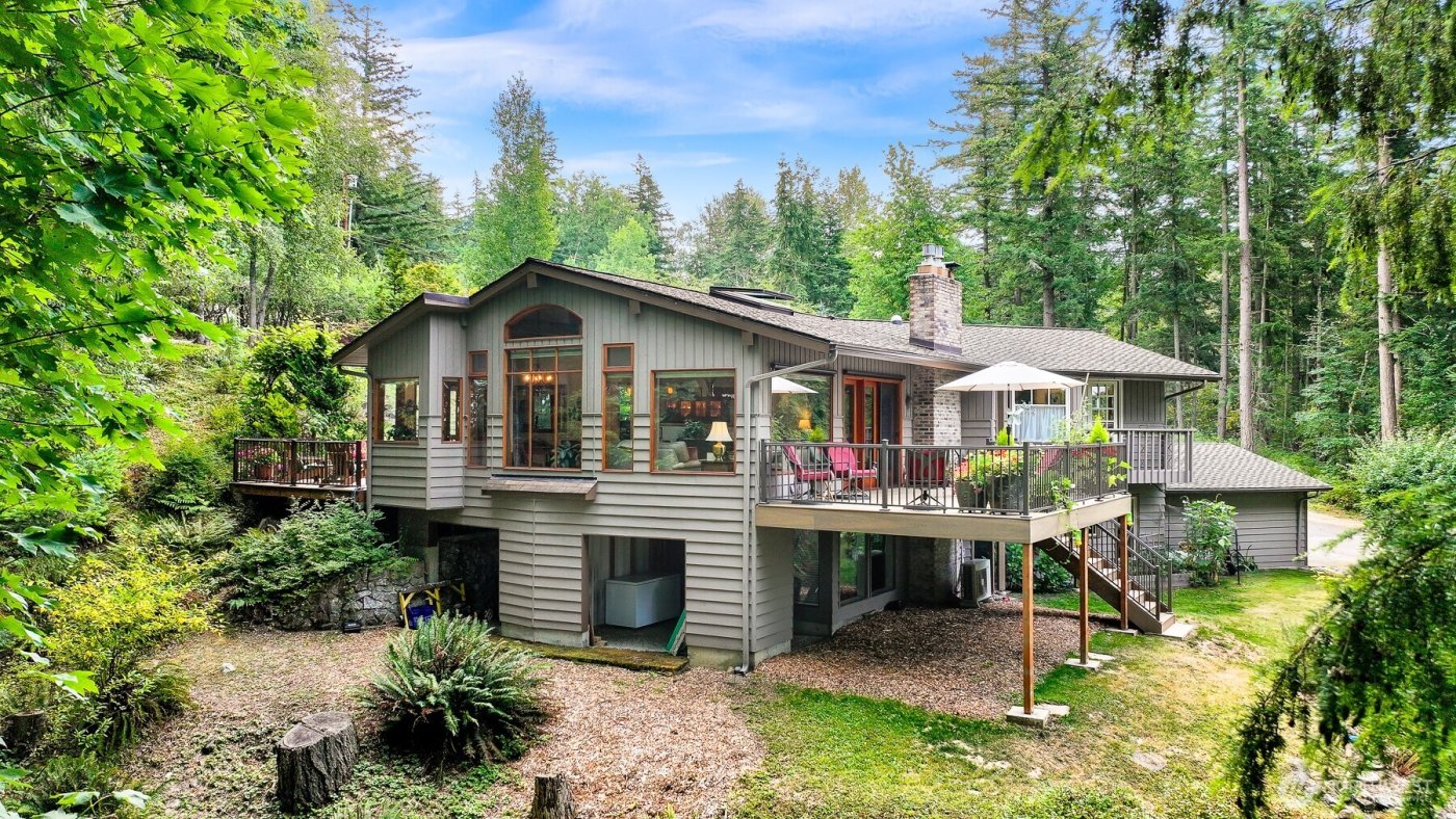 3717 Toad Lake Road , Bellingham, WA 98226