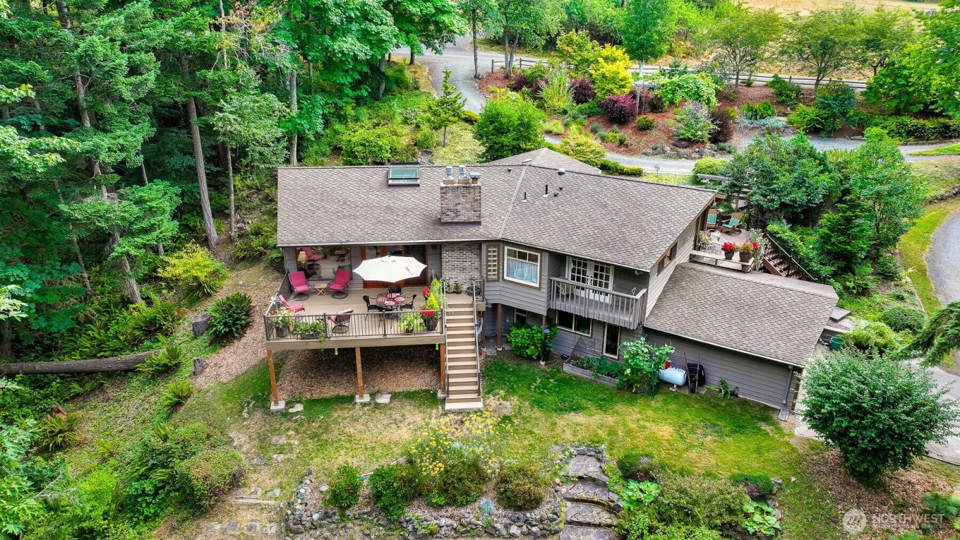 3717 Toad Lake Road , Bellingham, WA 98226